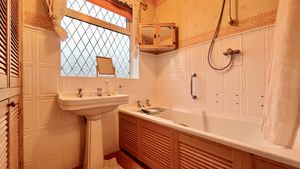 Photo 15- click for photo gallery